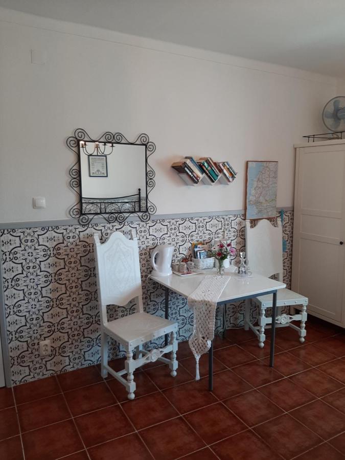 Casa Coloridos Bed and Breakfast Óbidos Exteriör bild